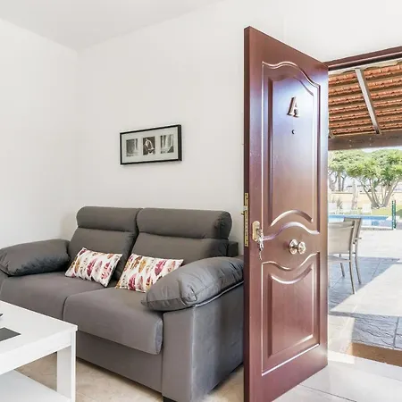 Magnolia A - Solo Familias *