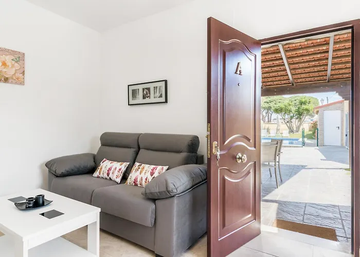 בית כפרי Magnolia A - Solo Familias קוניל דה לה פרונטרה